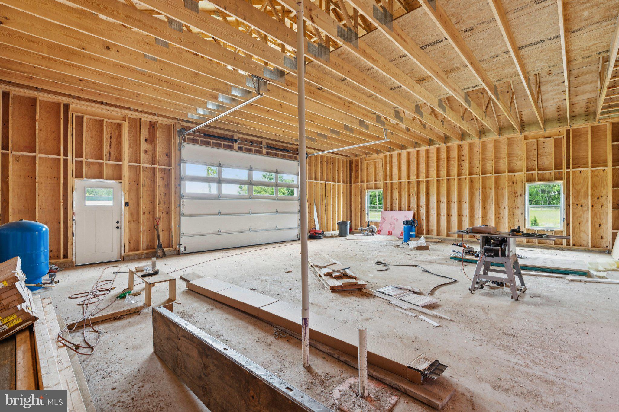 7285 Opal Road Warrenton, VA 20186 - Photo 8 of 34 a view of a room with gym equipment