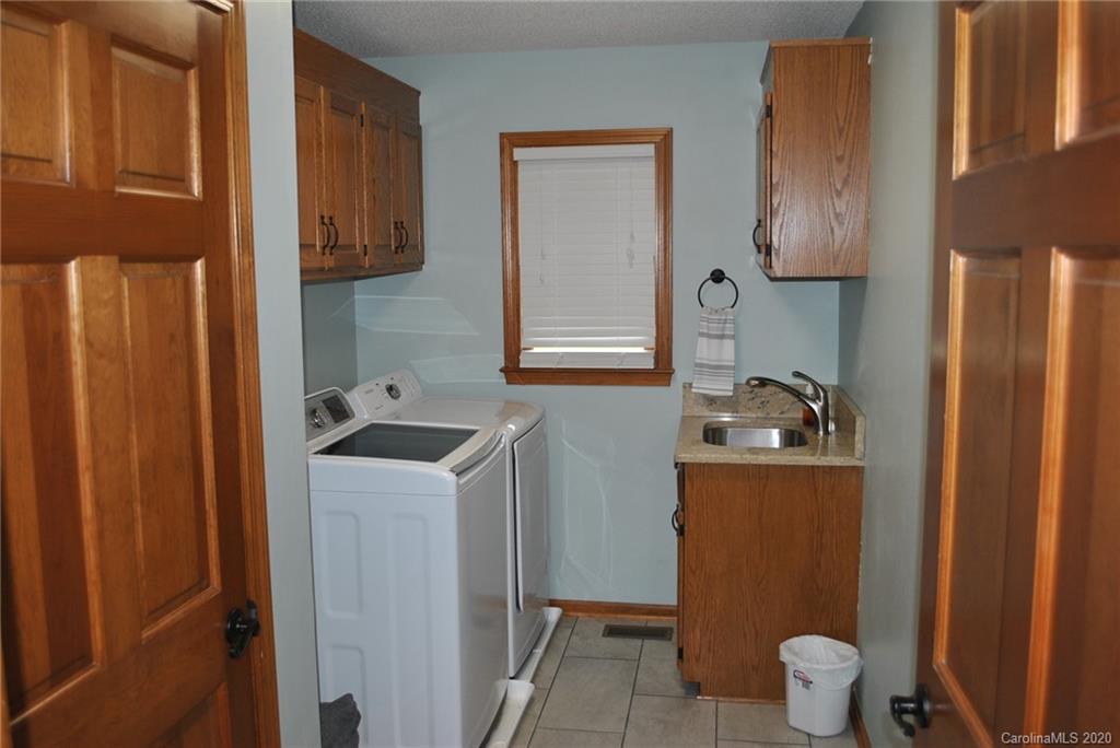 20529 Biles Road Albemarle, NC 28001 - Photo 14 of 43 Gallery Image 14