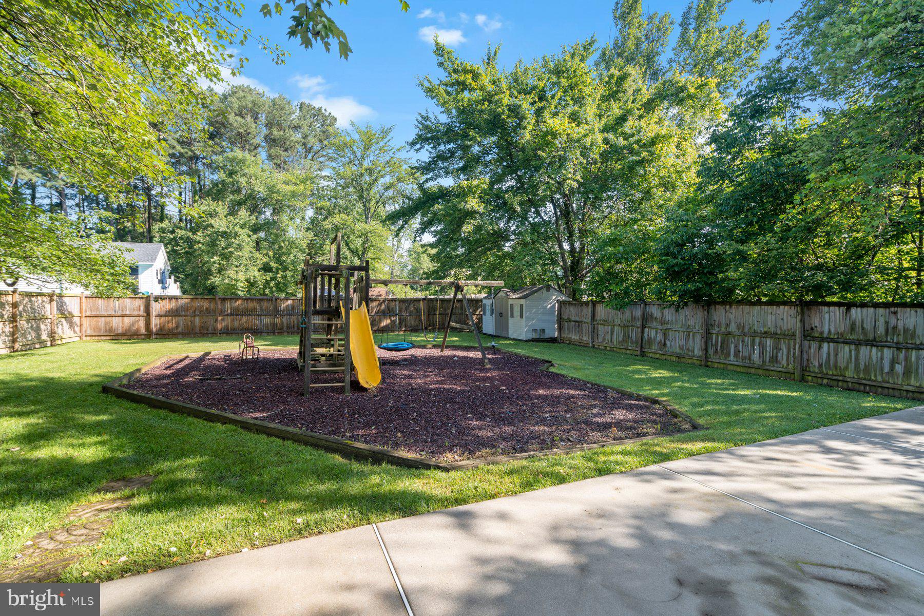 6150 Hunt Club Road Elkridge, MD 21075 - Photo 32 of 35 Backyard