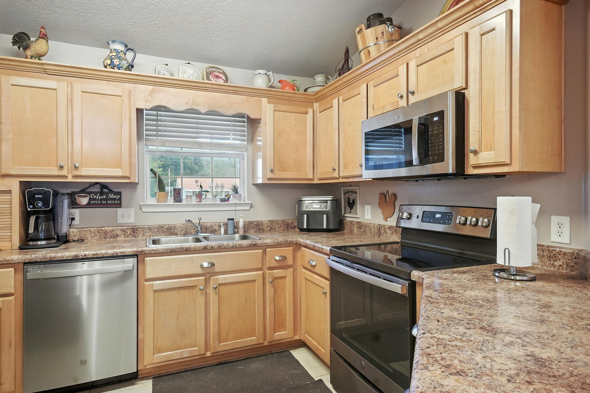 4237 Melton Road Milton, FL 32583 - Photo 13 of 36 23-web-or-mls-EPI_0172 Kevin Irwin
