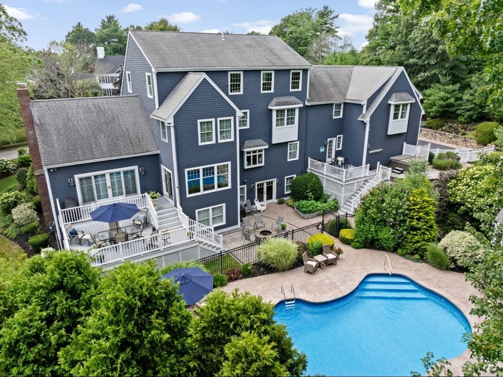 160 Hillcrest Road Marshfield, MA 02050 - Photo 1 of 42 Gallery Image 1