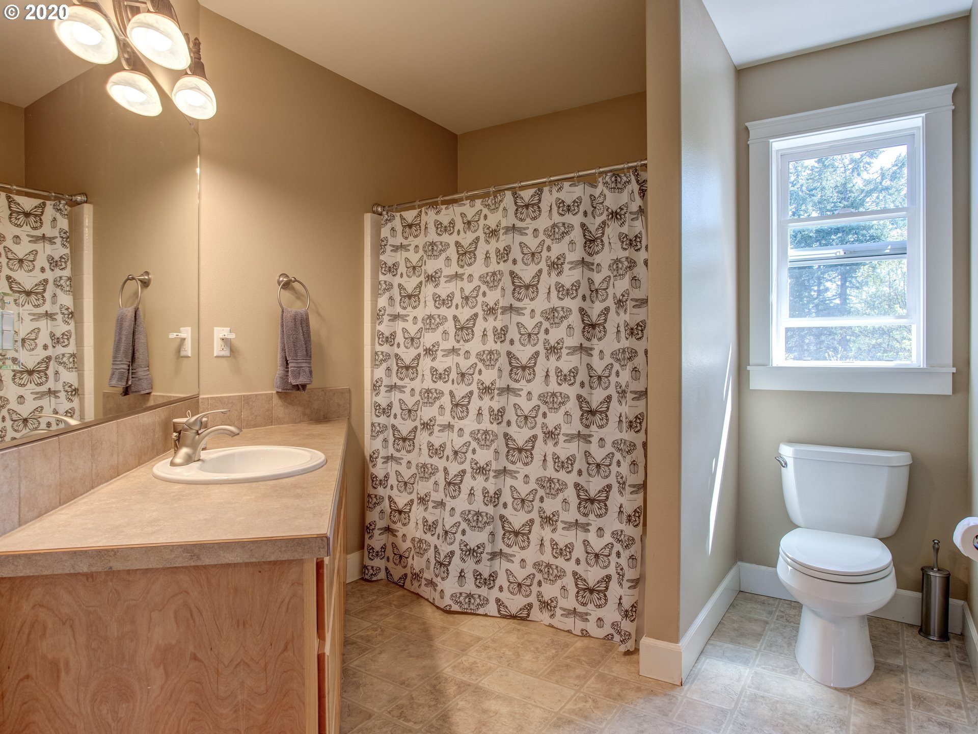 905 North 7th Circle Ridgefield, WA 98642 - Photo 23 of 28