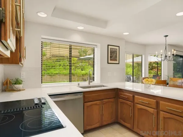 $1,790,000 | 1981 Avenida Joaquin, Encinitas, CA 92024