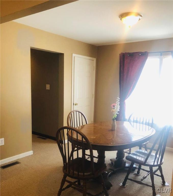 4844 Yorkshire Road Walnutport, PA 18088 - Photo 4 of 28 Dining room with picture window.