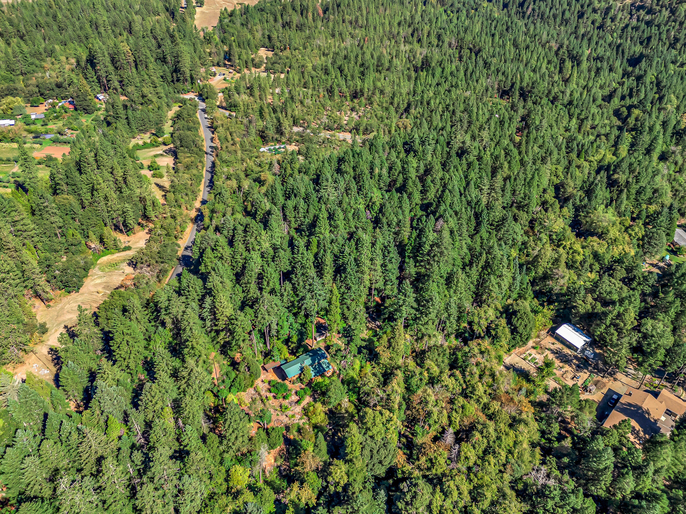3496 East Fork Road Williams, OR 97544 - Photo 92 of 97 DJI_20250916114353_0016_D