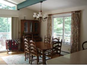 142 Glen Brook Road Stowe, VT 05672 - Photo 4 of 12 Gallery Image 4