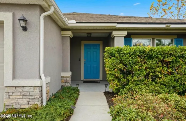 a view of entrance of the house