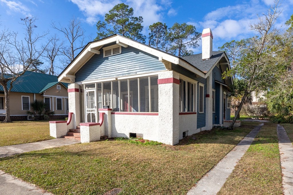 609 Ware Street Waycross, GA 31503 - Photo 4 of 39 Gallery Image 4