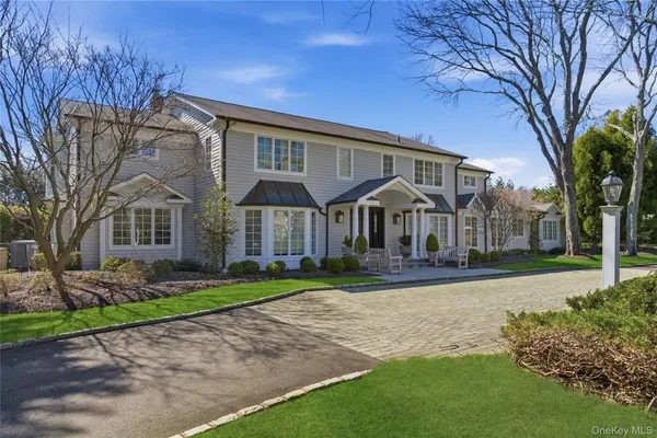$4,700,000 | 17 Quaker Ridge Drive, Glen Head, NY 11545
