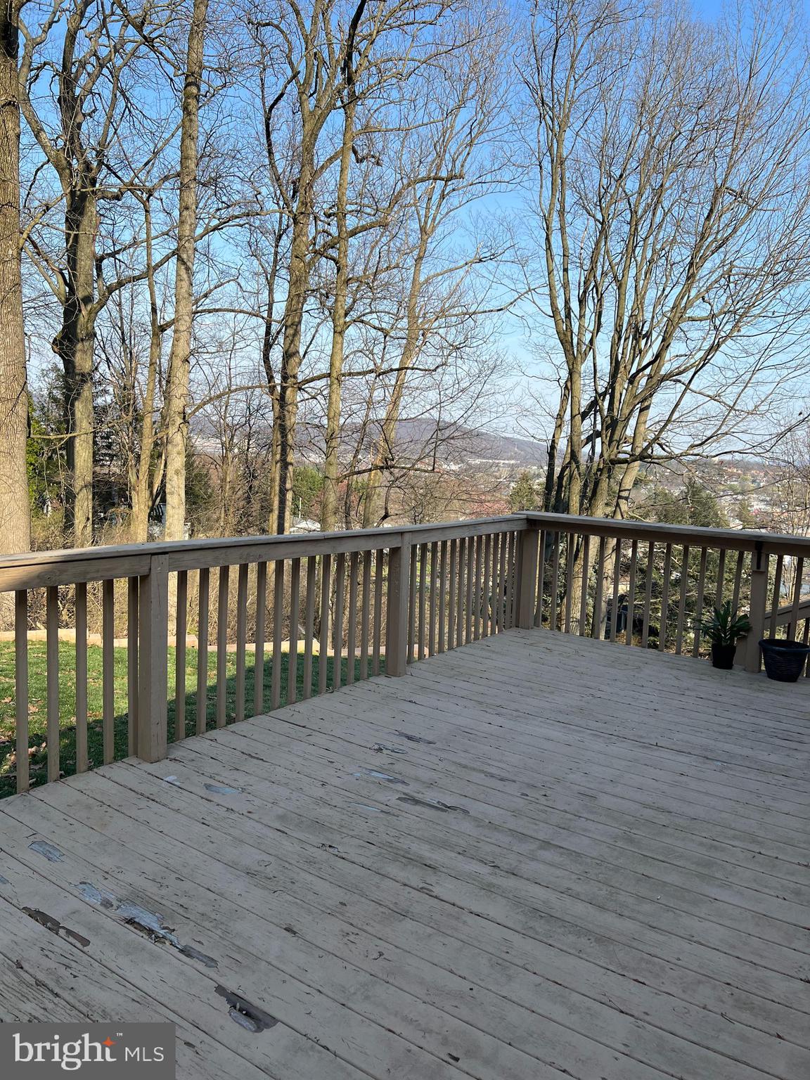 406 Hill Circle Reading, PA 19607 - Photo 23 of 25 Gallery Image 23
