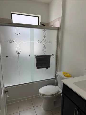 $4,200 | 3523 West 105 Th Place, Unit 3523, Hialeah, FL 33018