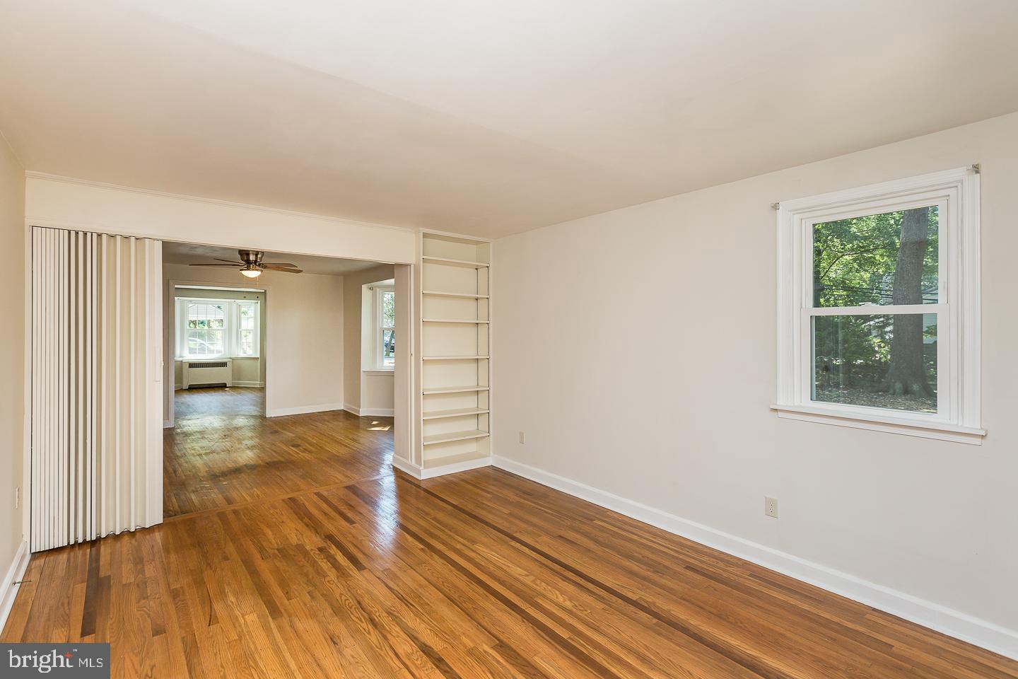 2307 Secane Road Secane, PA 19018 - Photo 14 of 39 Great Room