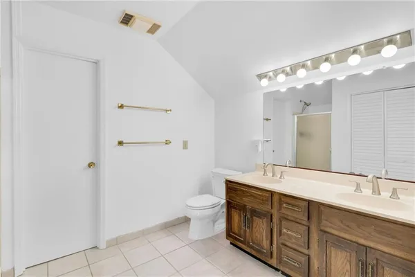 $725,000 | 560 Park Lane Southeast, Marietta, GA 30067