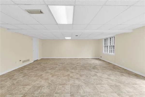 $725,000 | 560 Park Lane Southeast, Marietta, GA 30067