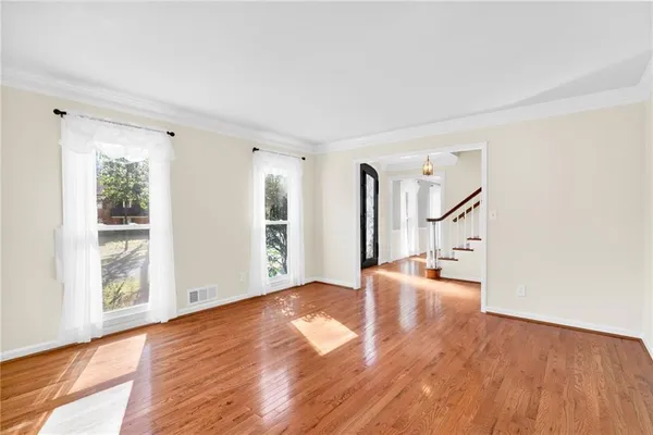 $725,000 | 560 Park Lane Southeast, Marietta, GA 30067