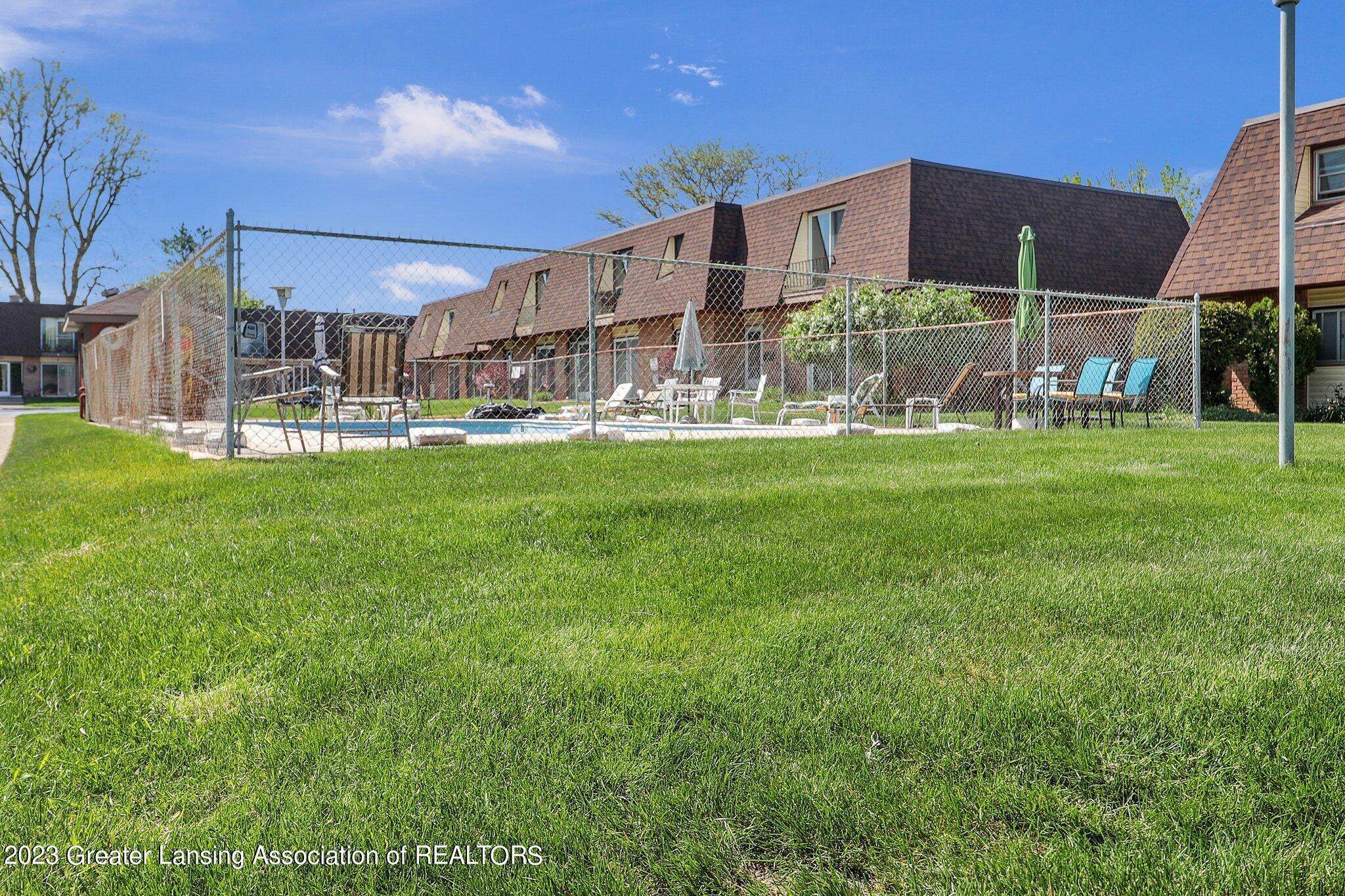 4727 Gull Road, Unit 36 Lansing, MI 48917 - Photo 2 of 24 23-web-or-mls-Open Ended Media-23