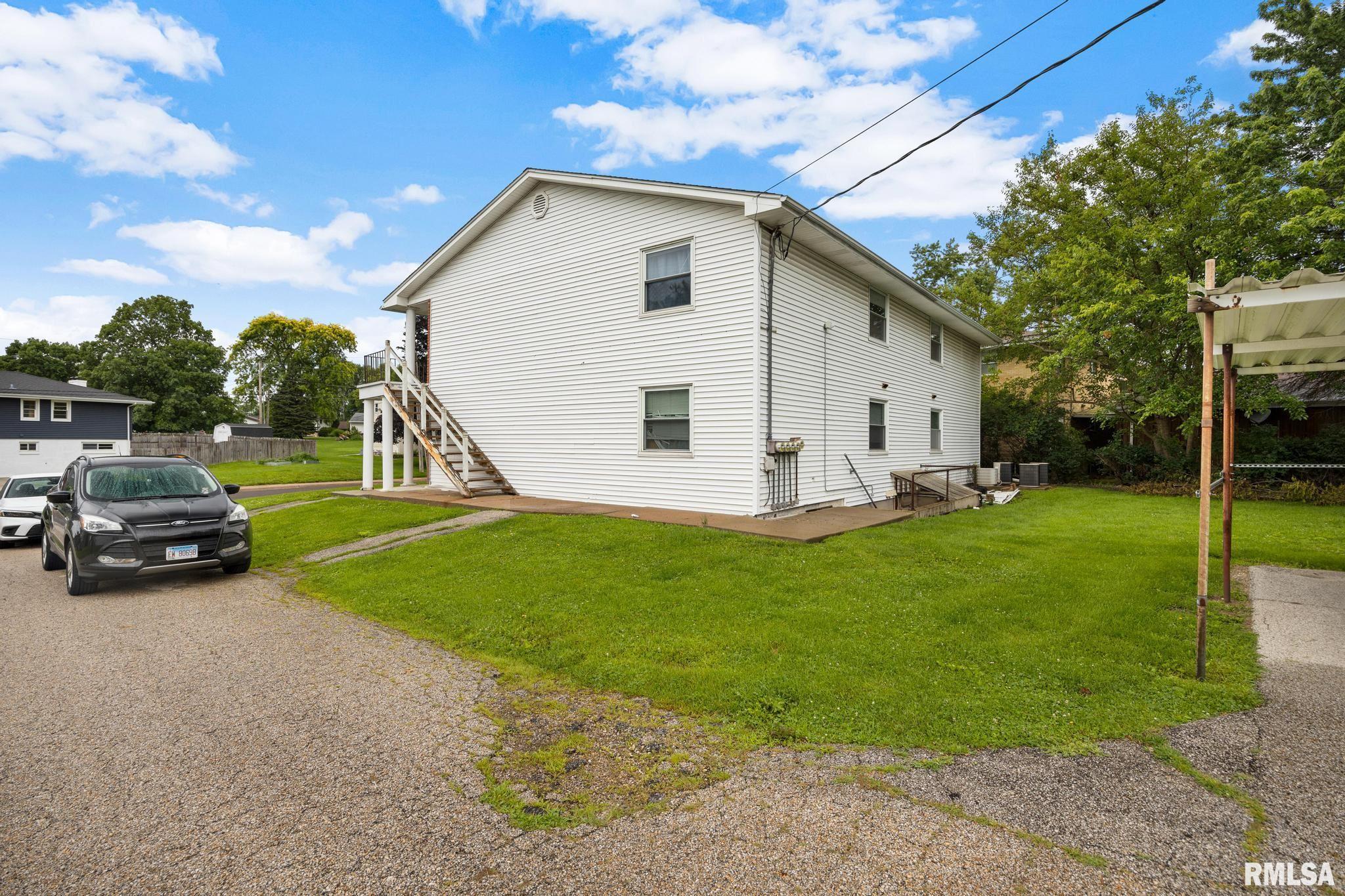 601 Devonshire Road Washington, IL 61571 - Photo 3 of 18