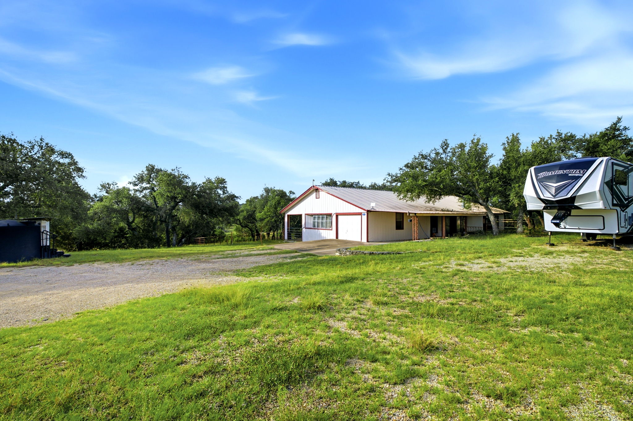 271 Rollin N Ranch Road Blanco, TX 78606 - Photo 38 of 40 Gallery Image 38