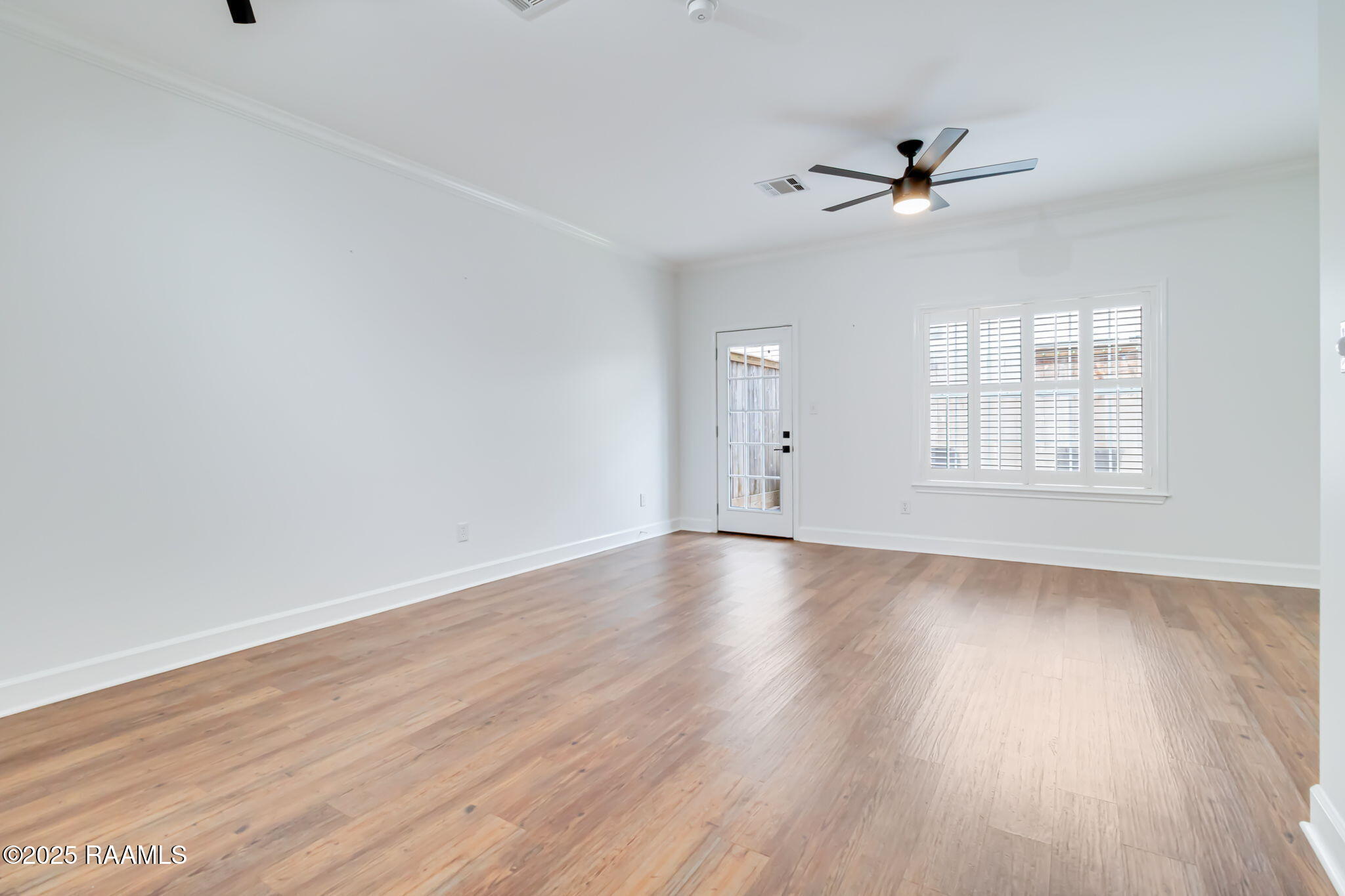 111 Jo Mar Road Lafayette, LA 70508 - Photo 6 of 16 4-web-or-mls-111 Jomar Rd-4