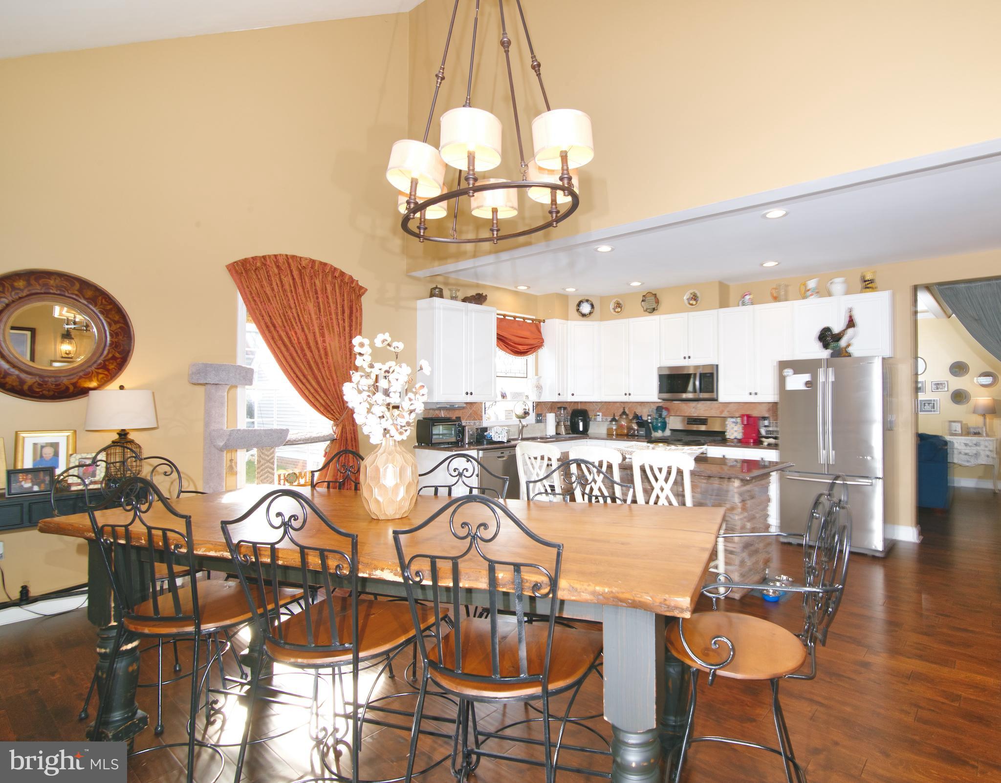 1237 Brighton Avenue Lititz, PA 17543 - Photo 8 of 53