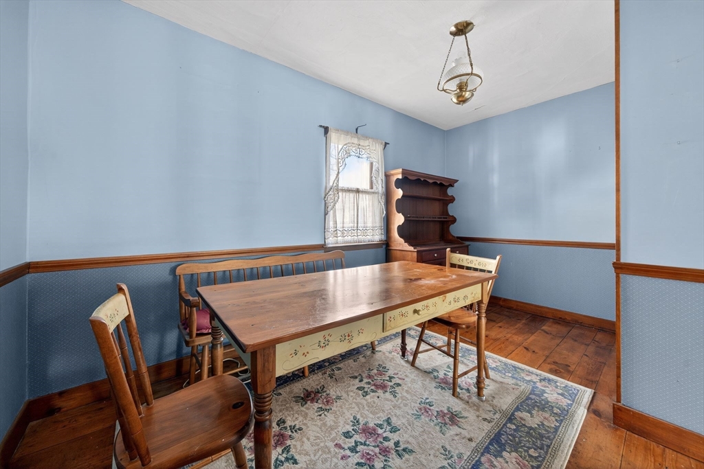 28 Cottage Street Taunton, MA 02780 - Photo 13 of 29