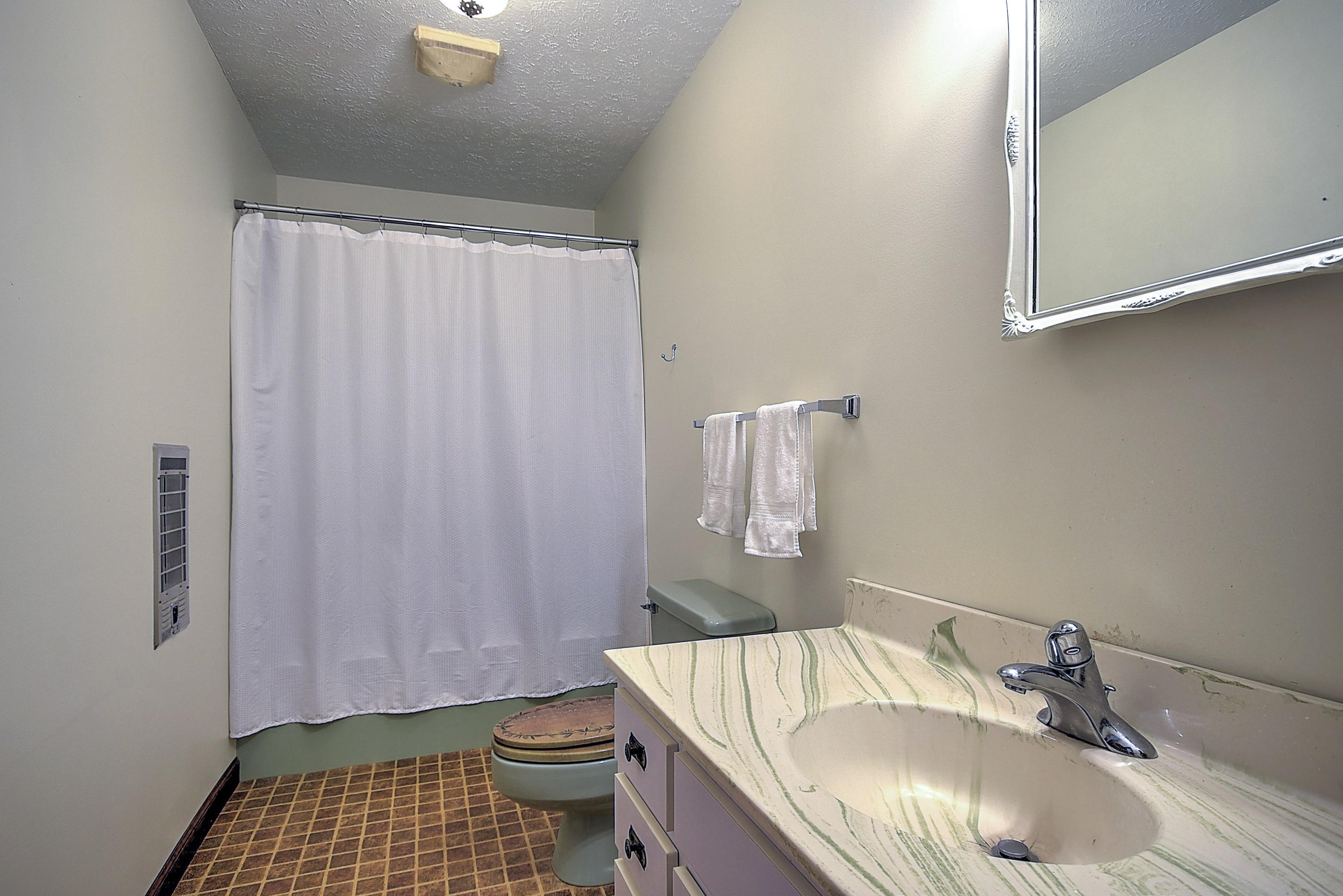 130 Harwood Road Gray, TN 37615 - Photo 28 of 45 130 Harwood Rd-30