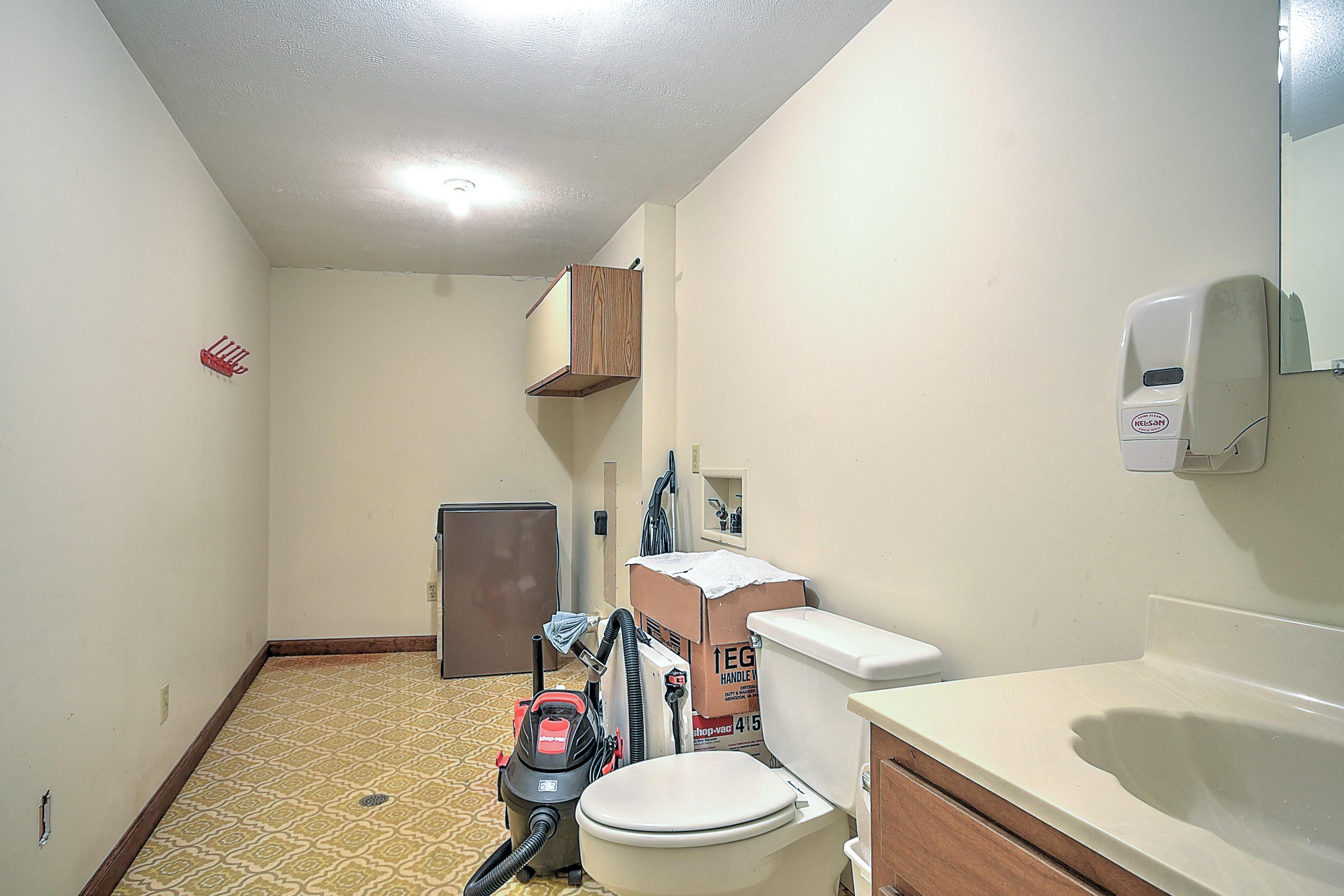 130 Harwood Road Gray, TN 37615 - Photo 39 of 45 130 Harwood Rd-35