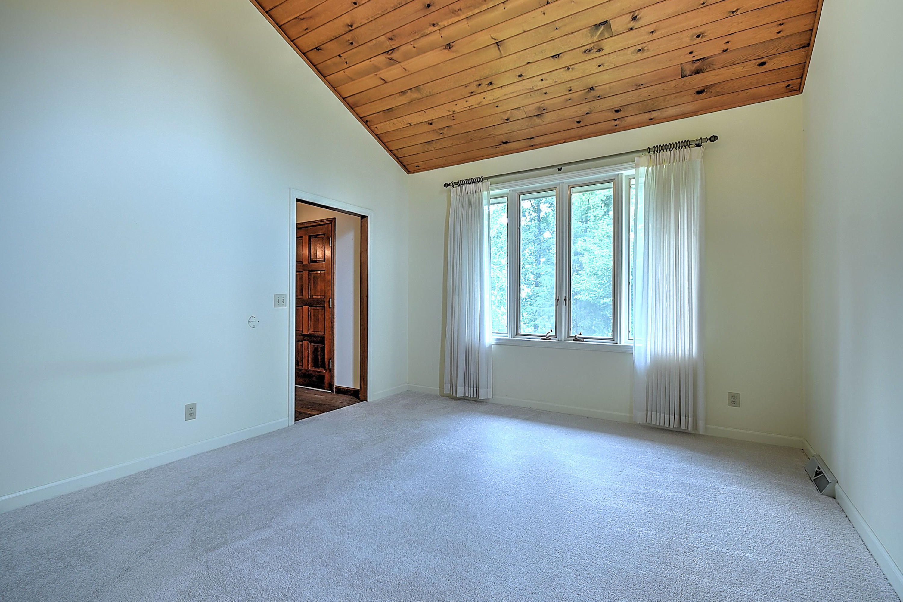 130 Harwood Rd-6