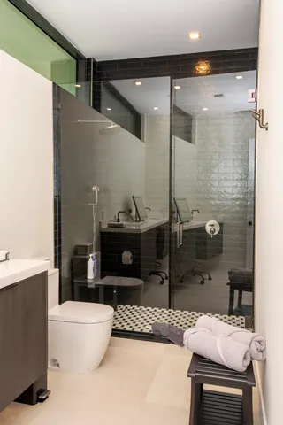 a bathroom with a toilet