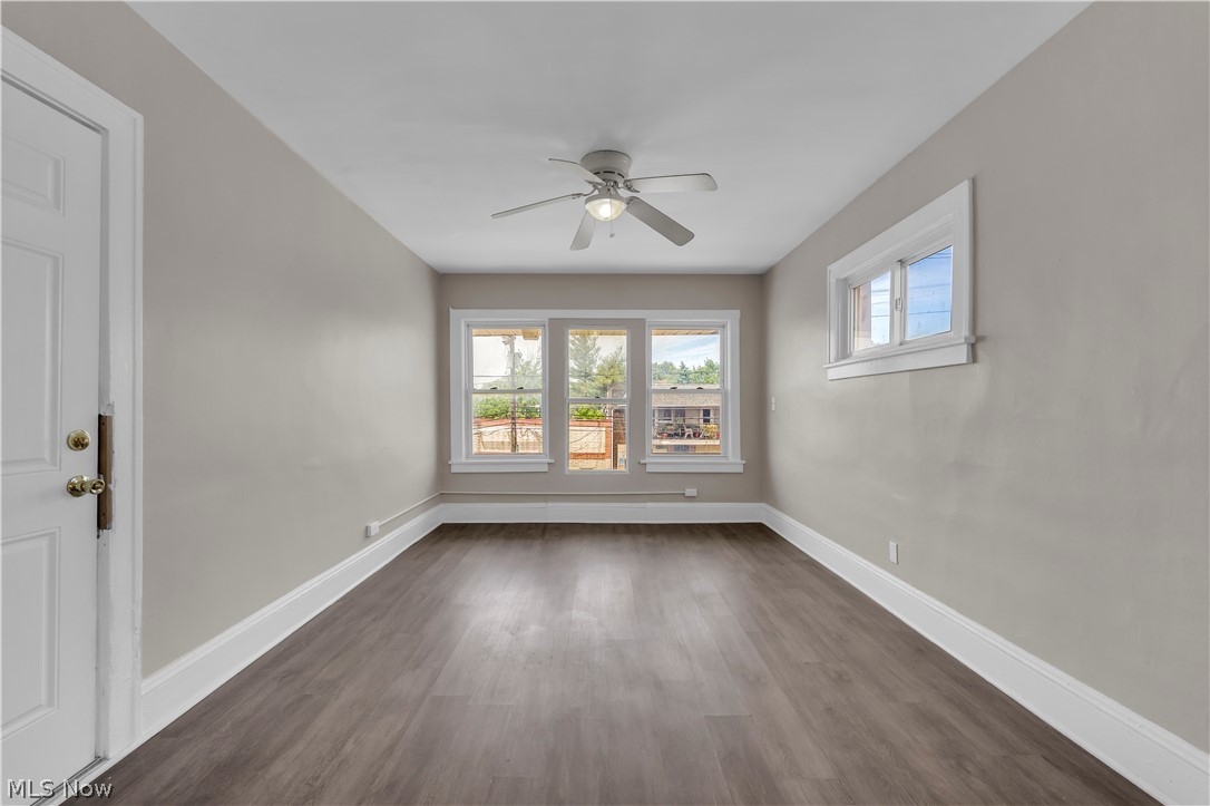 4657 Warner Road, Unit 3 Garfield Heights, OH 44125 - Photo 4 of 22