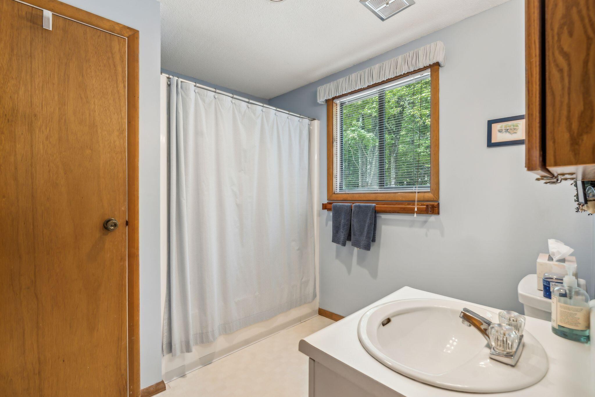 41 Spectator Road, Unit C4 Newry, ME 04261 - Photo 18 of 31 17_DSC04819