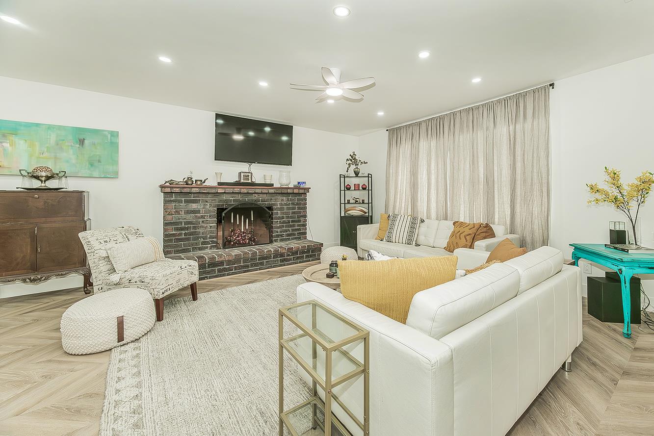 714 East Ann Drive Reedley, CA 93654 - Photo 5 of 43