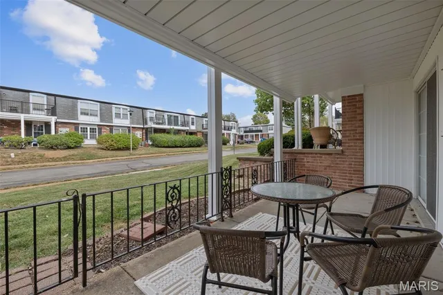 $119,000 | 1678 Blue Ridge Drive, Unit A, St. Louis, MO 63125