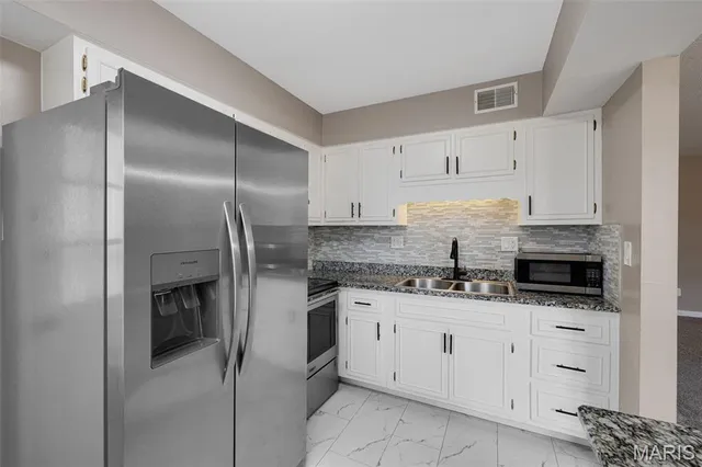 $115,000 | 1678 Blue Ridge Drive, Unit A, St. Louis, MO 63125