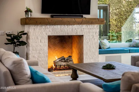 $2,995,000 | 30508 North 64th Street, Cave Creek, AZ 85331