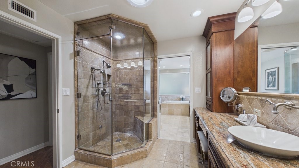 340 Toyon Road Sierra Madre, CA 91024 - Photo 37 of 60 View of hallway bath with oversized custom shower