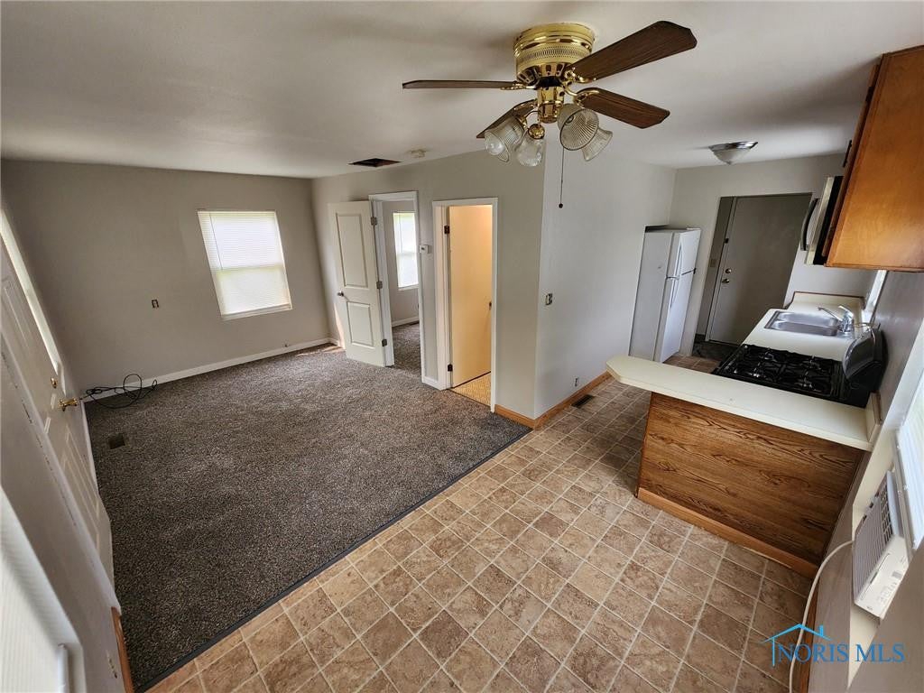 730 Olyander Road Holland, OH 43528 - Photo 4 of 8 Gallery Image 4