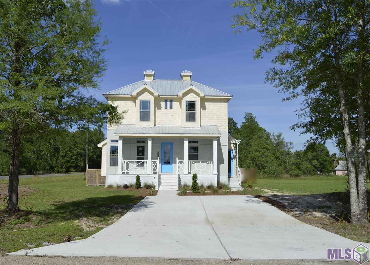 26163 Riverscape Drive Springfield, LA 70462 - Photo 5 of 19