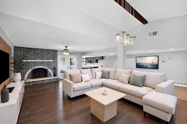 $387,900 | 944 Mossvine Drive, Plano, TX 75023