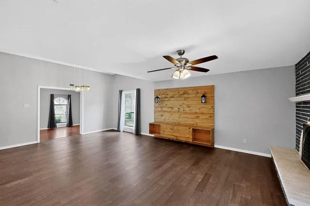 $387,900 | 944 Mossvine Drive, Plano, TX 75023