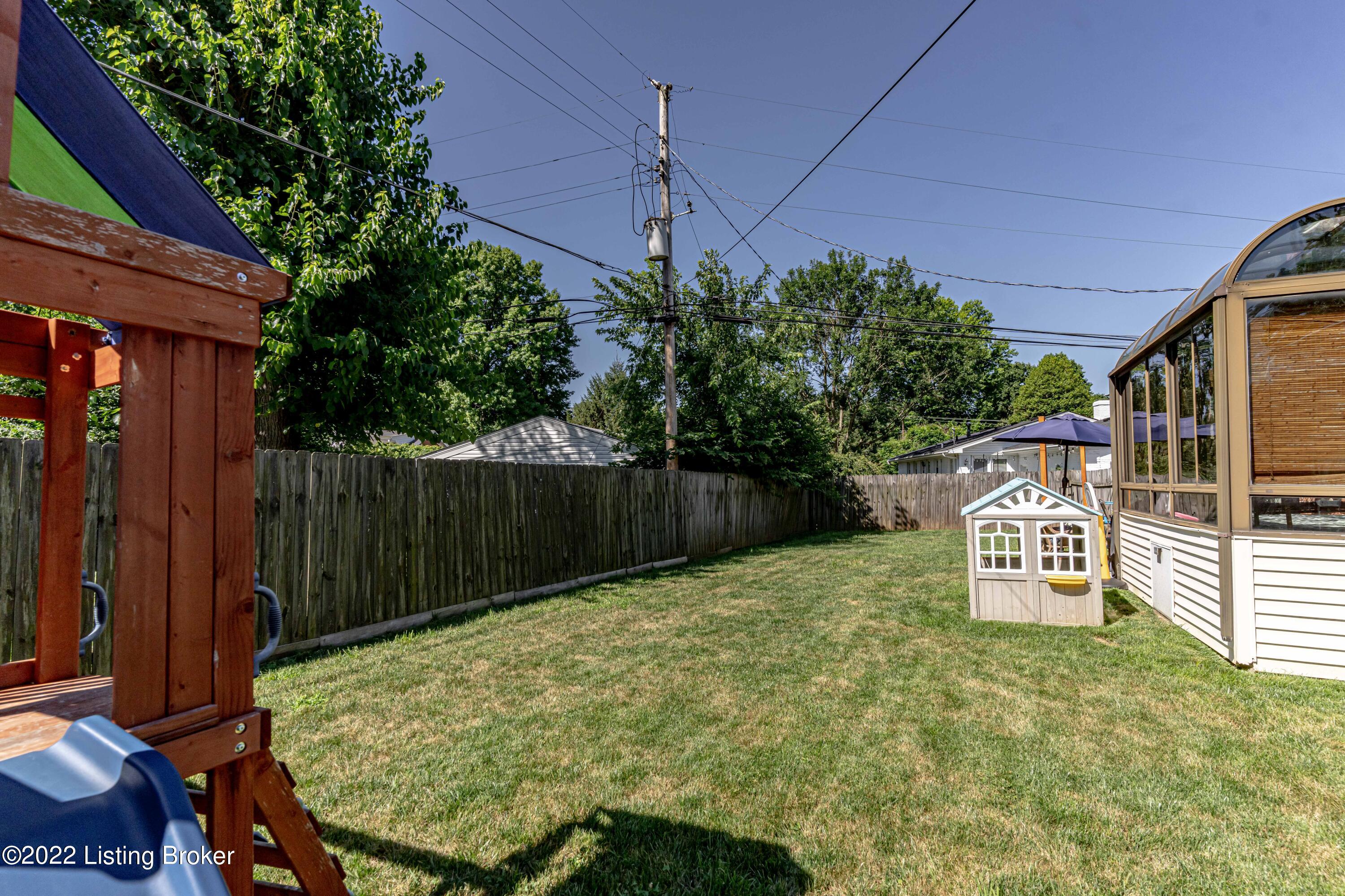 7404 Moredale Road Louisville, KY 40222 - Photo 59 of 64 DSC01394