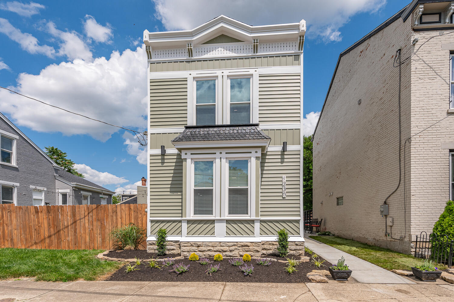 1230 Fisk Street Covington, KY 41011 - Photo 19 of 33 1230_Fisk_Front_001