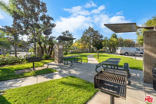 $4,795 | 5509 West 149th Place, Unit 13, Hawthorne, CA 90250