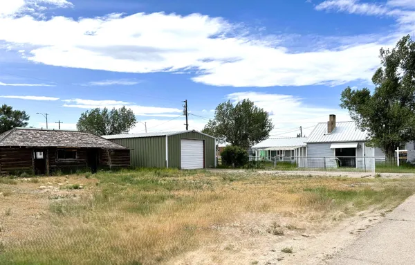 $325,000 | 114 Blake Street, La Barge, WY 83123