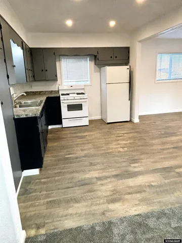 $325,000 | 114 Blake Street, La Barge, WY 83123