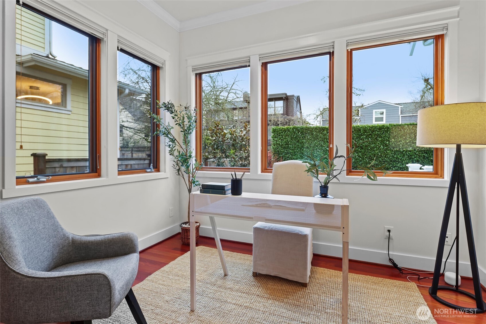 3710 Northeast 41st Street Seattle, WA 98105 - Photo 14 of 40