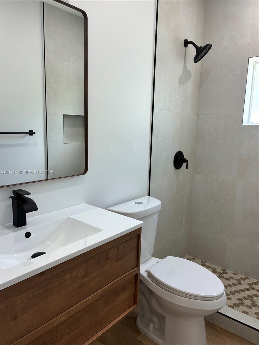 211 Southwest 15th Terrace Homestead, FL 33030 - Photo 4 of 7