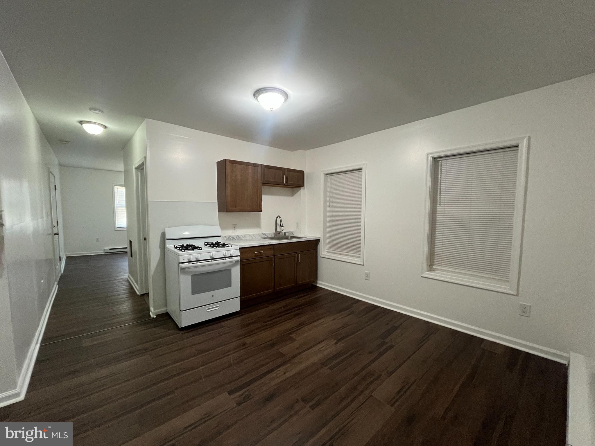 29 North Main Street, Unit 2A Spring City, PA 19475 - Photo 2 of 7