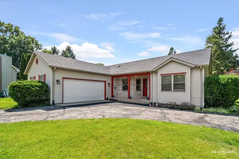 $334,900 | 435 North Hickory Street, Waterman, IL 60556