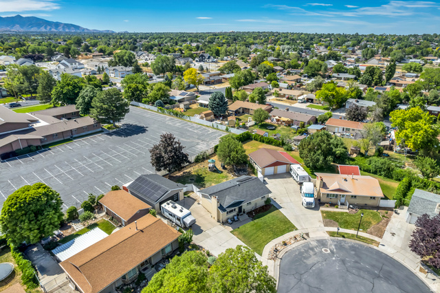 7222 Robin Way West Jordan, UT 84084 - Photo 29 of 32